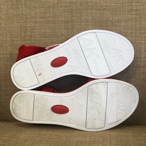 NEW AK Sport sandals with elastic red size 6 - Picture 6 of 6